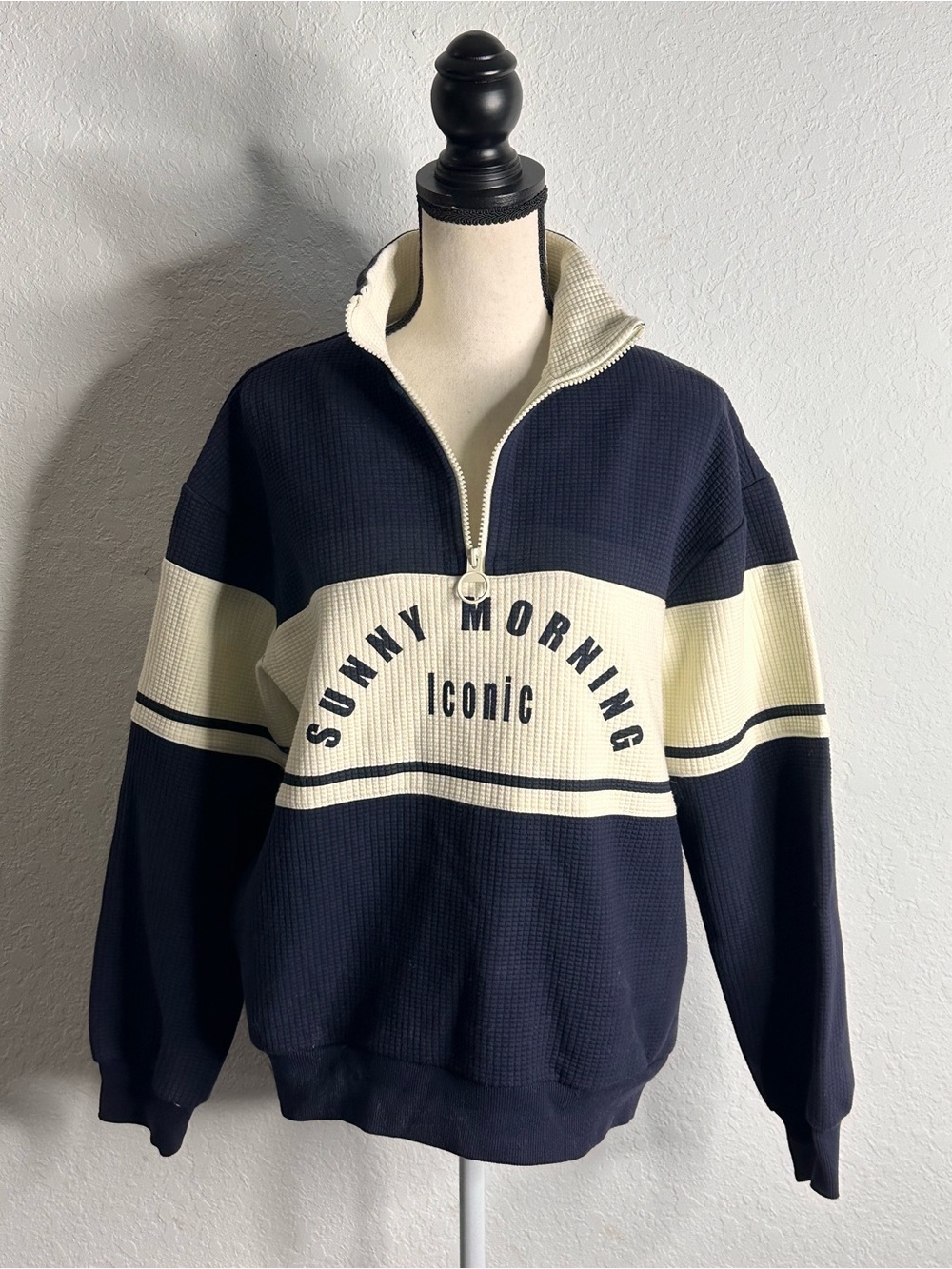 Women’s Forever 21 Navy Cream Half-Zip Waffle Knit Sweater Sunny Morning Iconic